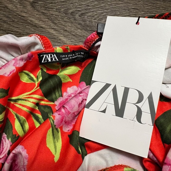 NEW Zara Thick Strap Floral Printed Draped Bodysuit Size Small Vacation NWT - Picture 8 of 9